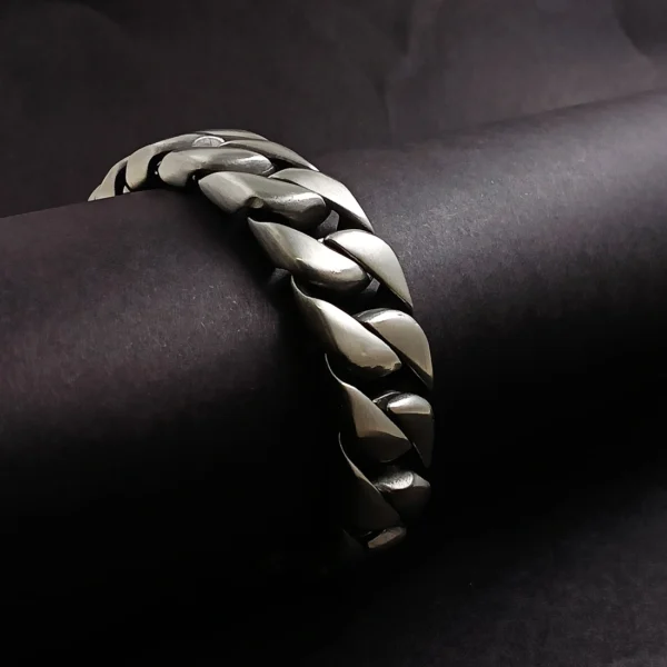 Silver Plated Bracelet For Men & Boys - Image 4
