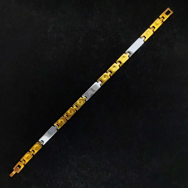 Gold & Silver Bracelet For Men’s & Boy’s. - Image 3