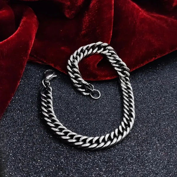Silver Plated Bracelet For Men’s & Boy’s.